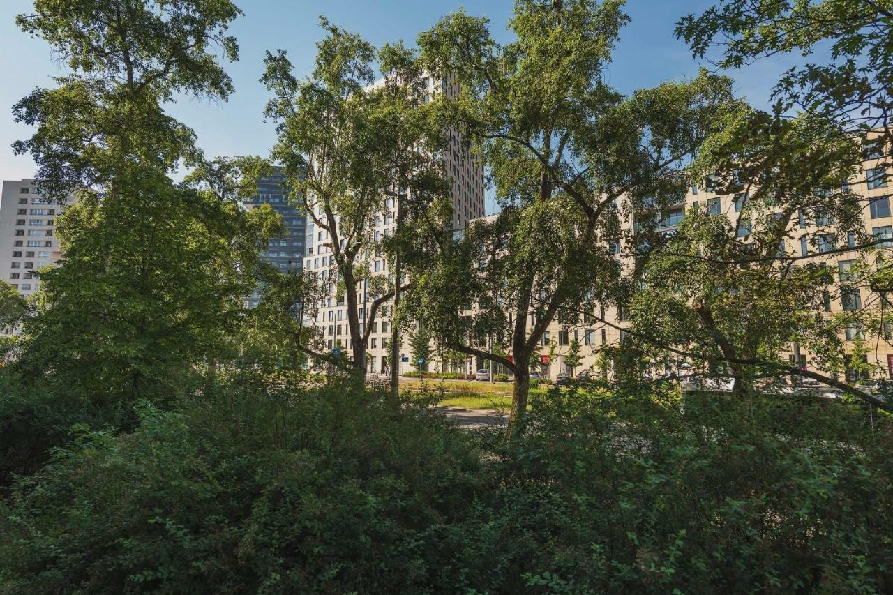 Mieszkanko Na Stawki Netflix Apartment Warsaw Ngoại thất bức ảnh